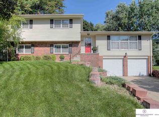 11684 Capitol Ave, Omaha, NE 68154