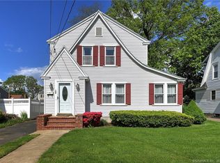 104 Rivercliff Dr, Milford, CT 06460