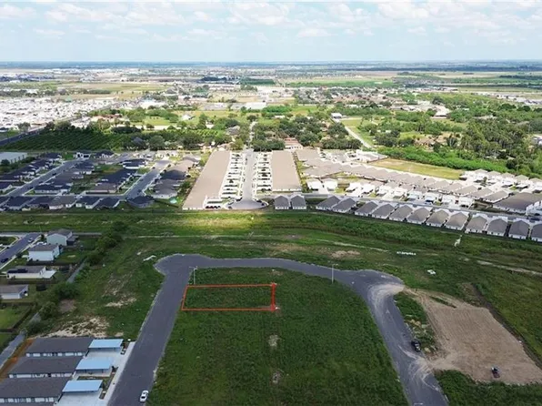 1513 Shadow Creek Dr, Weslaco, TX 78596