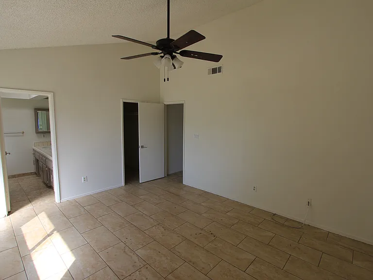 4209 Ryder Ln — Photo 13