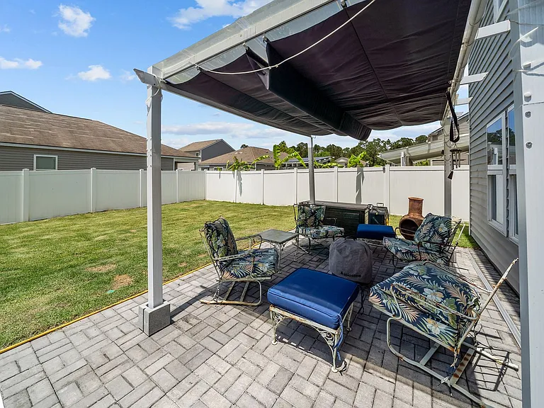 415 Valdez Ct — Photo 48