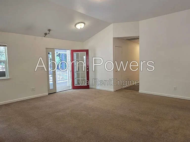 6271 Red Robin Rd — Photo 6