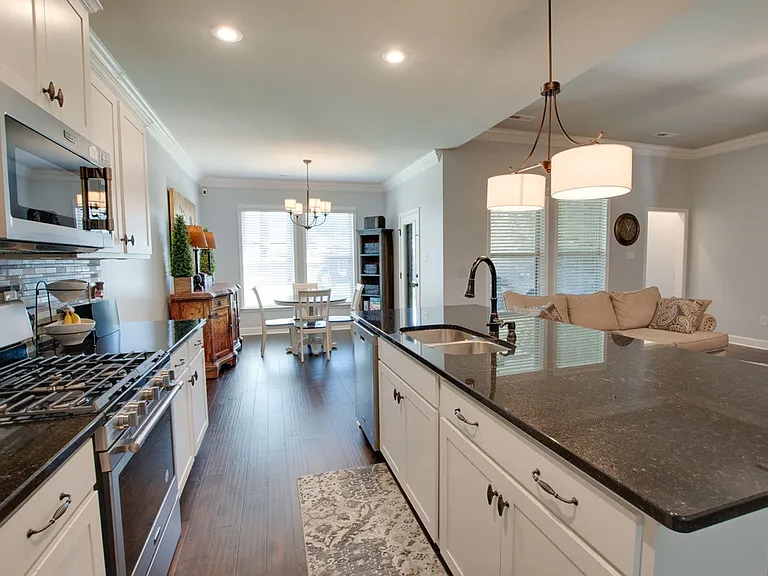 3023 Peevey Creek Ln — Photo 12