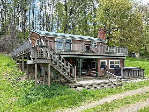 2nd image of 401 Beefalo Rd