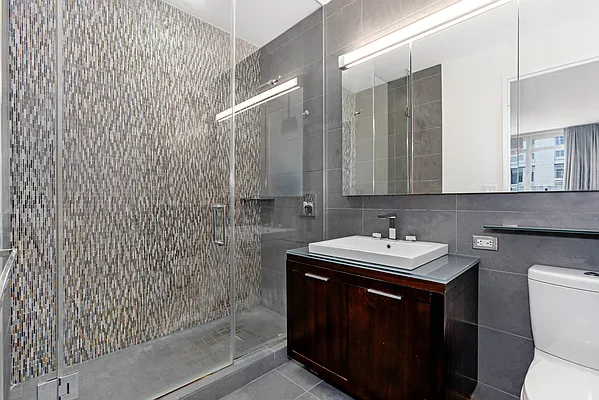 Rented by Compass | media 22