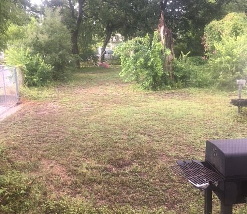 5th image of 303 E Gerald Ave