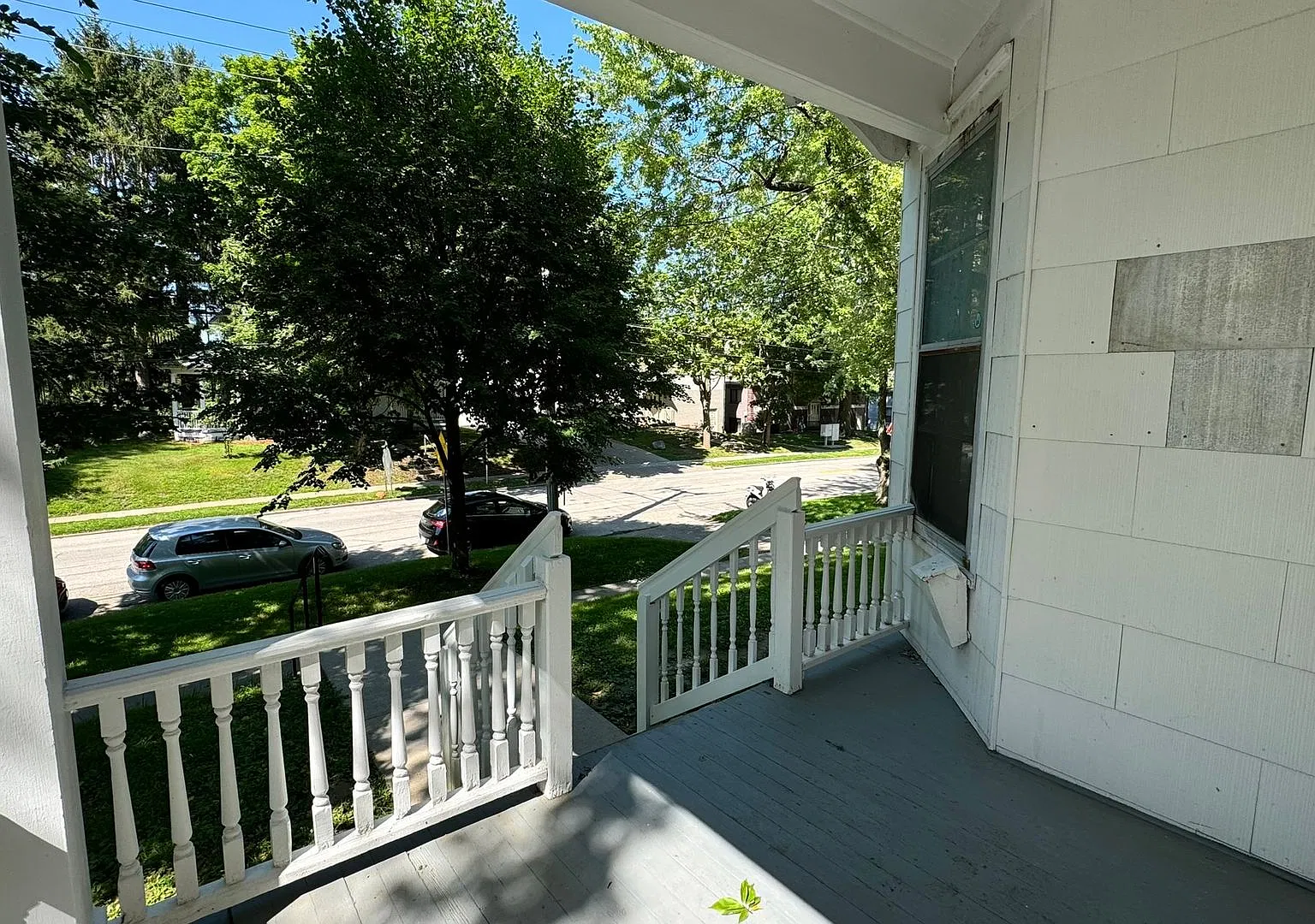 $2,300 | 4 Bedroom, 2 Bathroom Multi Floor House | Cat Friendly* | Available for August 1st, 2027... — Photo 2