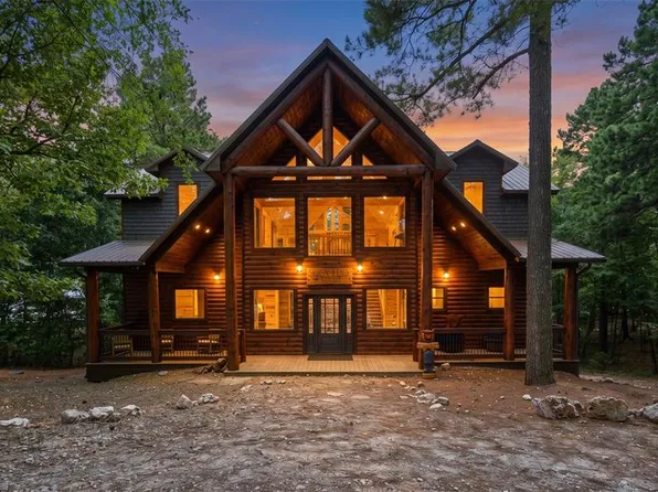 1405 Pine Hill Rd, Broken Bow, OK 74728