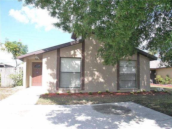 2nd image of 8236 Ravencroft Dr