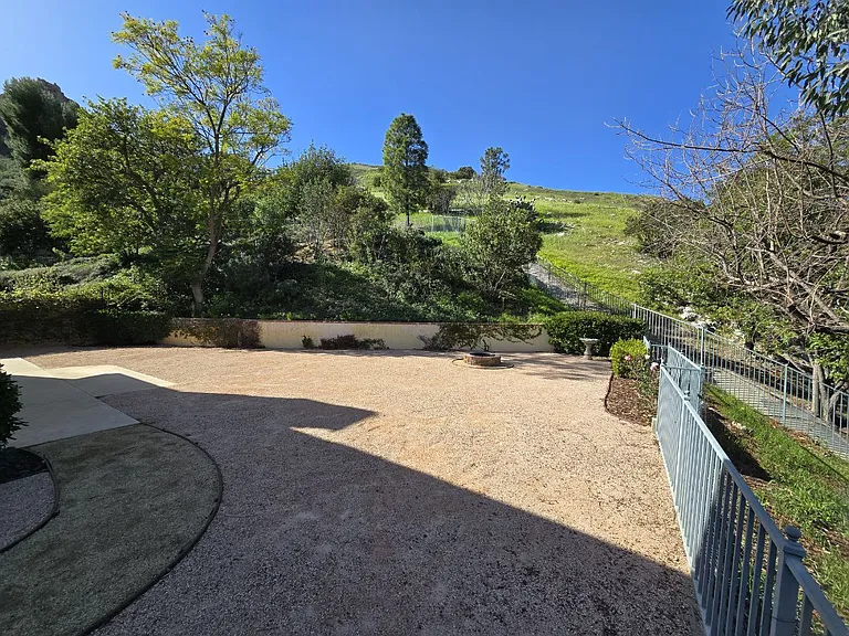7169 Castle Peak Dr — Photo 55