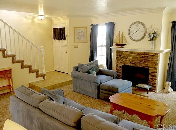 2nd image of 380 Jeremiah Dr Unit B