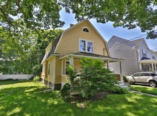 76 Pearl St, Reading, MA 01867