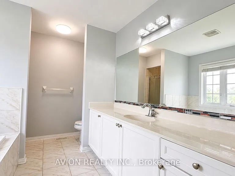 61 Crannyfield Dr — Photo 11