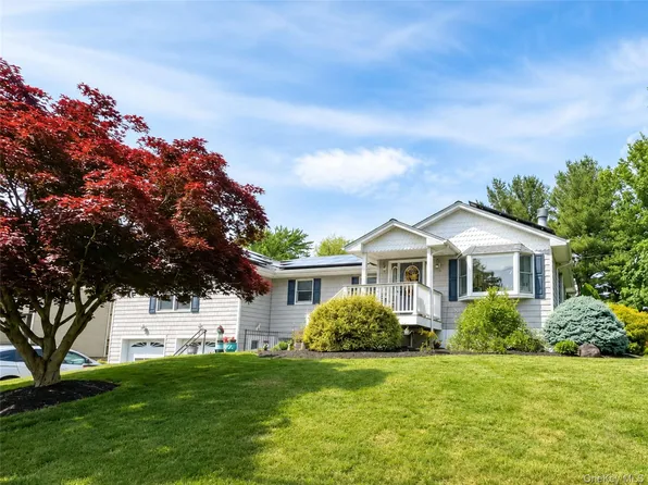 14 Esther Avenue, Congers, NY 10920