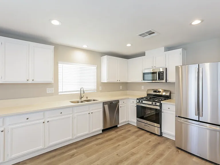 9790 Splendor Sky Ave — Photo 8