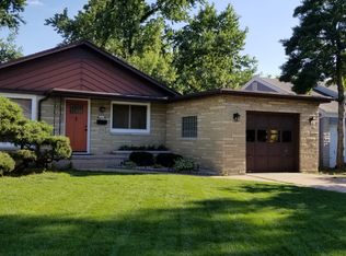 1332 E University St, Springfield, MO 65804