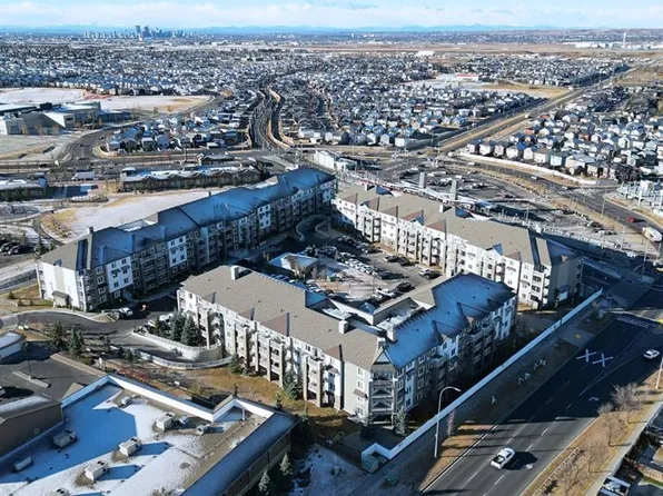 6118 SW 80th Ave NE #1303, Calgary, AB T3J 0S6