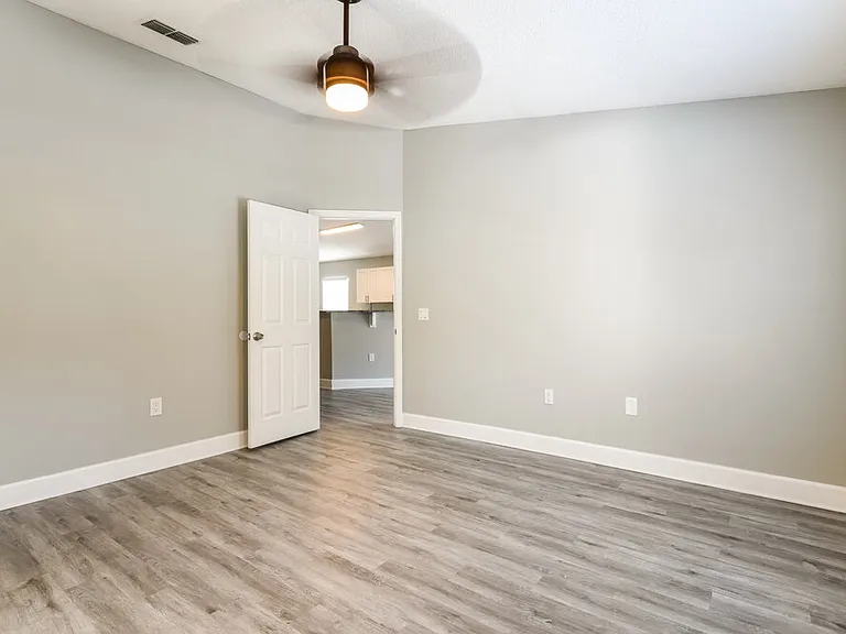 807 Rocky Mountain Ct — Photo 9