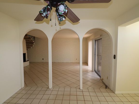 3rd image of 2121 N Calle De Vida