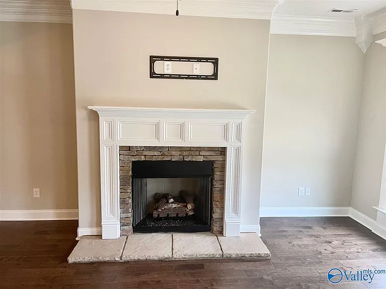 8018 Misty Valley Way — Photo 17