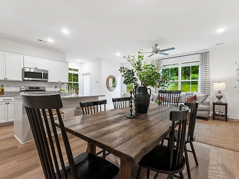 8851 Chapman Trace Way — Photo 14