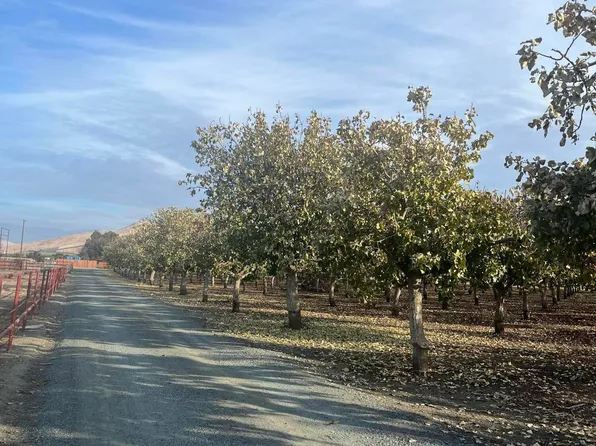 S Plano Street, Porterville, CA 93257