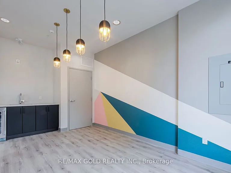 103 Roger St #206 — Photo 32