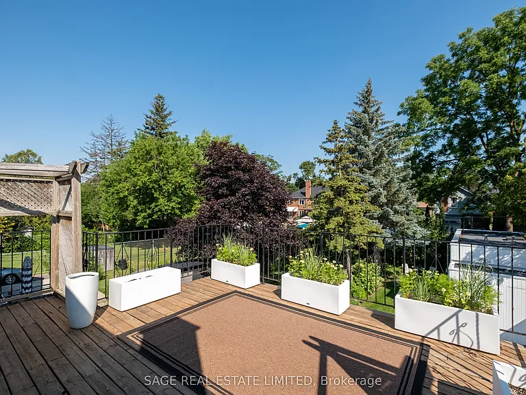 162 John St — Photo 44
