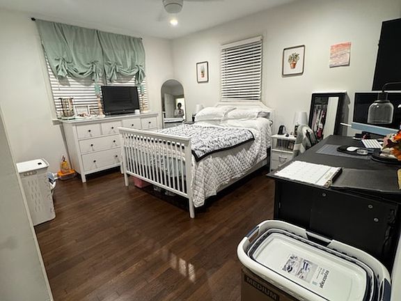 5th image of 33 Stanhope Rd #1