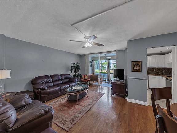 2nd image of 400 SE 10th Street #110