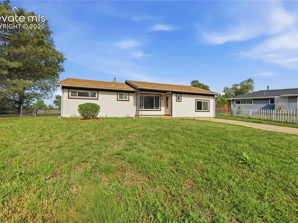 72 Doris Dr, Colorado Springs, CO 80911
