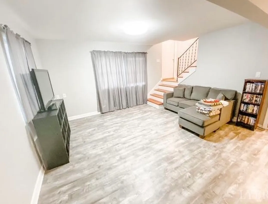 5412 Campbell Hwy — Photo 3