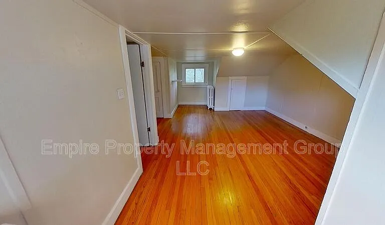 568 Park Ave #2 — Photo 12