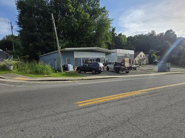 1124 Bridge St, McMinnville, TN 37110