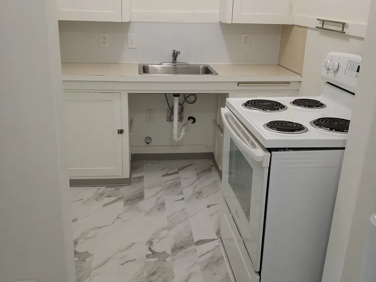 104 S Main St #308 — Photo 8