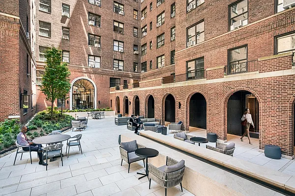 Rented by The Dermot Realty Management Company | media 5