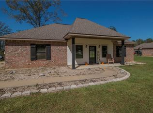 416 Robertson Loop, Pollock, LA 71467