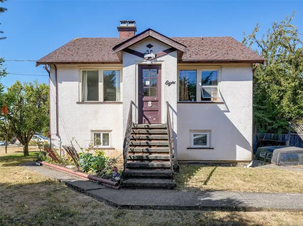 8 Camden Ave, View Royal, BC V8Z 1P5