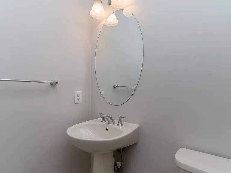 7821 Crystal Brook Way — Photo 24