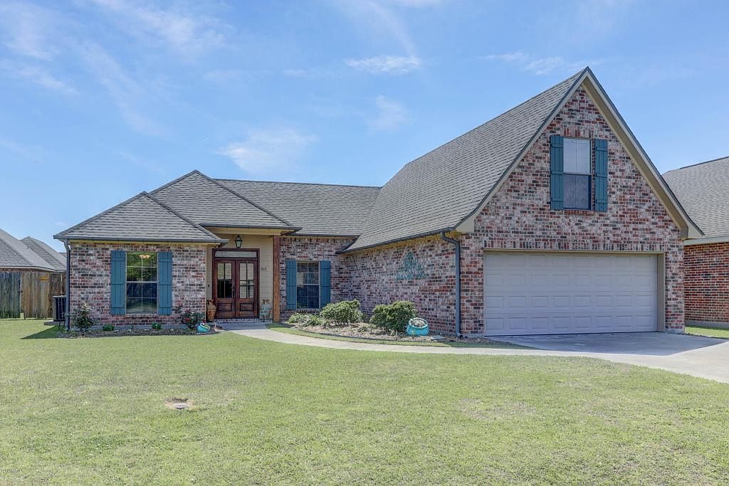 202 Oak Hill Ln, Youngsville, LA 70592 Zillow
