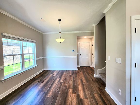 5th image of 3478 Stockport Dr