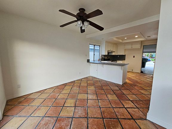 4th image of 3725 Santiago Creek Way