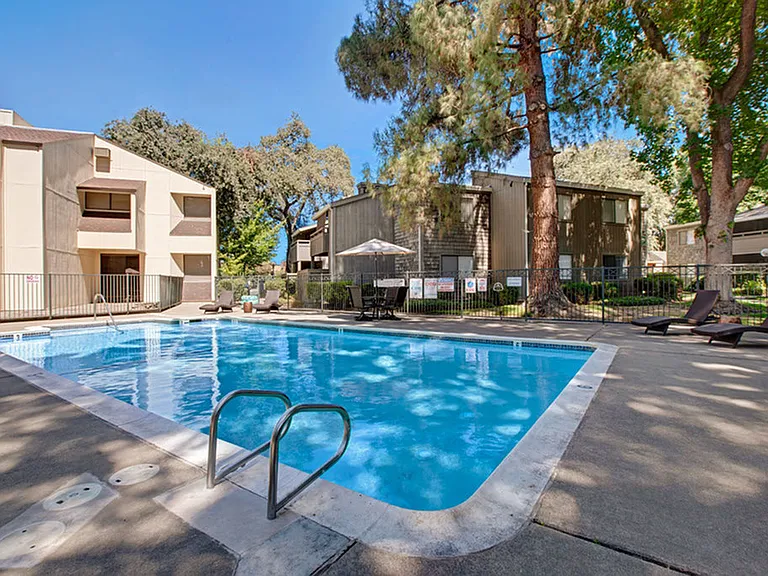 57 Cadillac Dr #10 — Photo 1