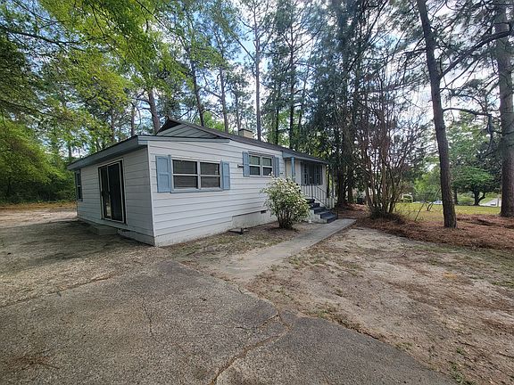 3rd image of 2826 Thomas Ln