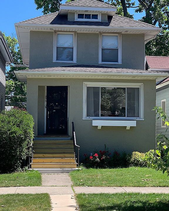 1st image of 636 S Harvey Ave