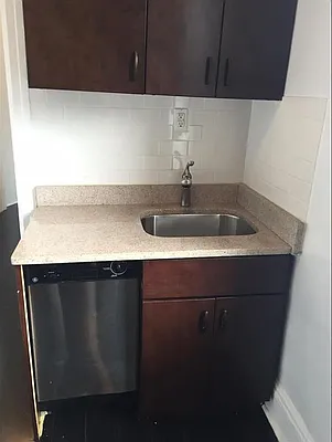 Rented by Platinum Properties | media 12