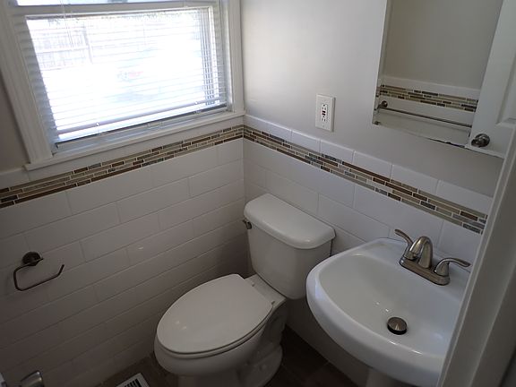 4th image of 27 Benefit St #1