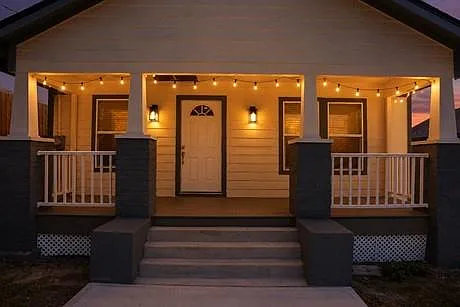 512 Threlkeld St — Photo 3