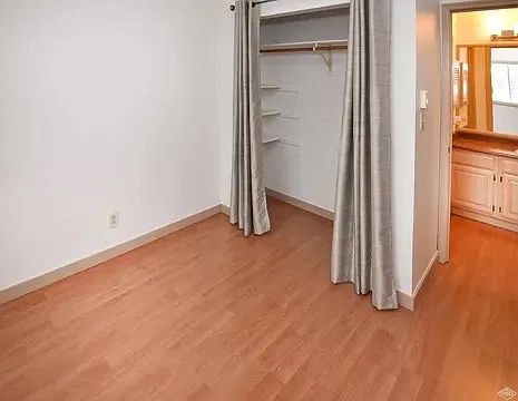 3 bed, 1128 sqft, $4,500 — Photo 3