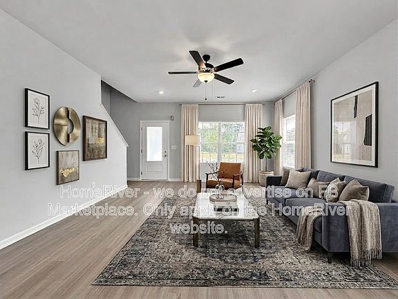 3rd image of 394 Chedworth Dr